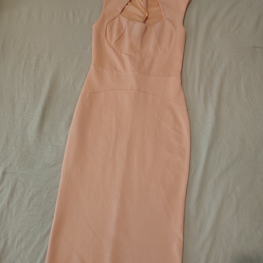 Chic Peach Midi Dress